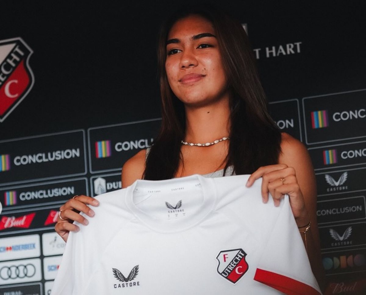 Breaking News: Resmi Gabung FC Utrecht, Bintang Timnas Putri Indonesia Claudia Scheunemann Cetak Sejarah! : Okezone Bola
