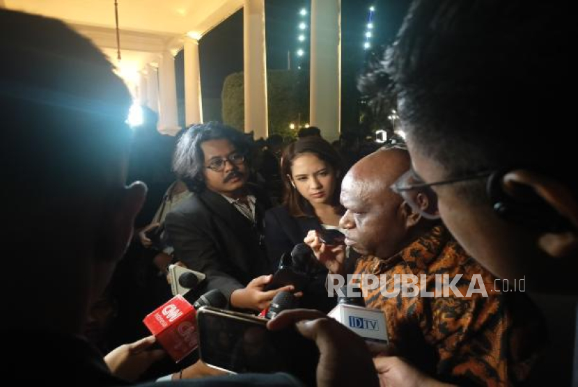 Mensos Usulkan Soeharto Jadi Pahlawan Nasional, Natalius Pigai Beri Respons Positif