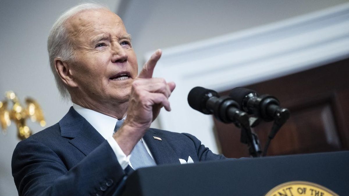 Sakit Kanker Prostat Menyebar ke Tulang, Biden Jalani Terapi Hormon
