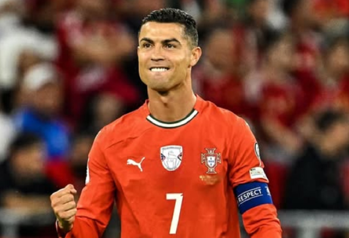 Cristiano Ronaldo Kirim Sinyal Segera Pensiun, Ingin Fokus Bersama Keluarga : Okezone Bola