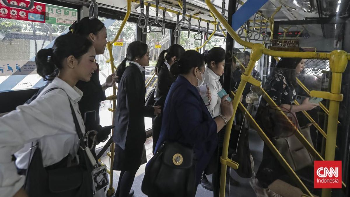 Gratis LRT, MRT & BRT untuk Pekerja Maksimal Bergaji Rp6,2 Juta