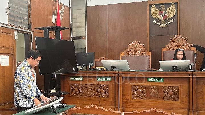 Hakim Tunda Sidang Praperadilan Paulus Tannos