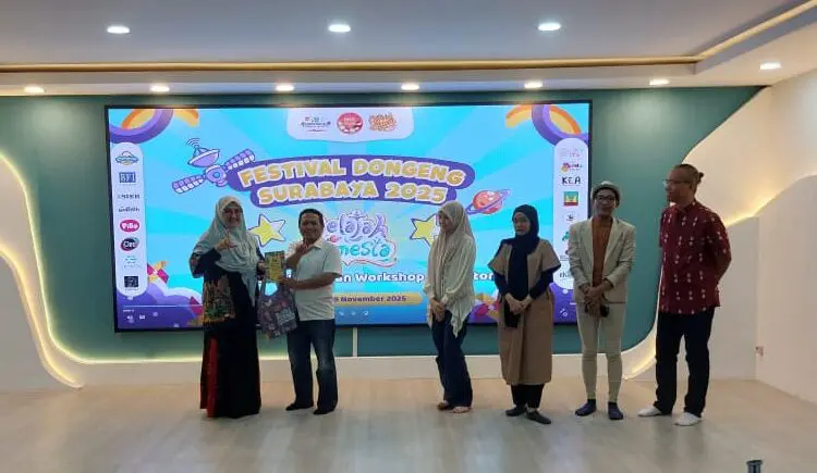 Peluncuran 14 Buku Dongeng Anak Jadi Pembuka Festival Dongeng Surabaya 2025