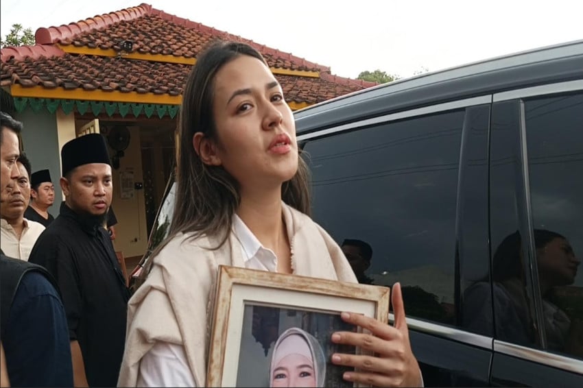 Raisa Minta Publik Hormati Privasi Keluarganya usai Kehilangan Sang Ibunda