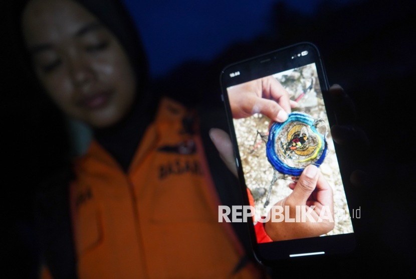 Dirut IAT Rinci Jumlah Kru Pesawat yang Hilang Kontak, Pencarian Terus Berlanjut